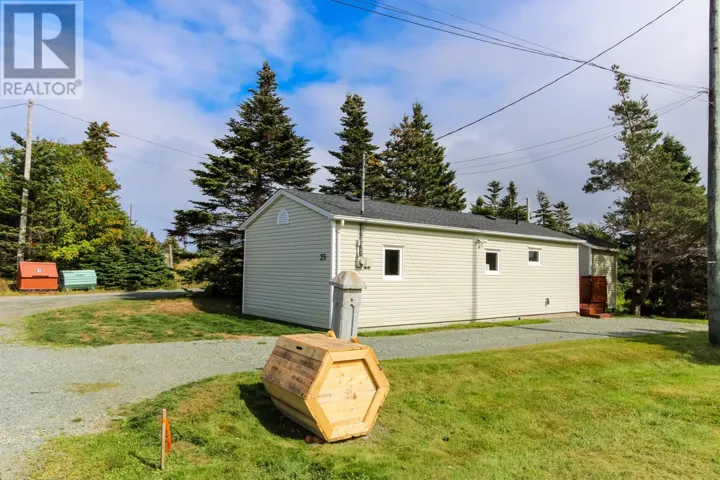 25 Back Road, Flatrock, Newfoundland & Labrador A1K1E1