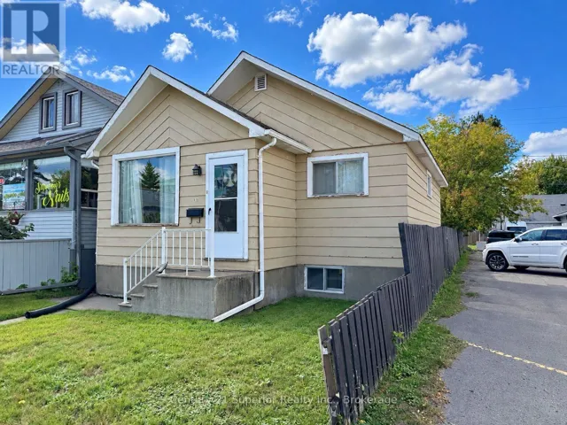 819 MAY STREET N, Thunder Bay (McKeller Park), Ontario P7C3S2
