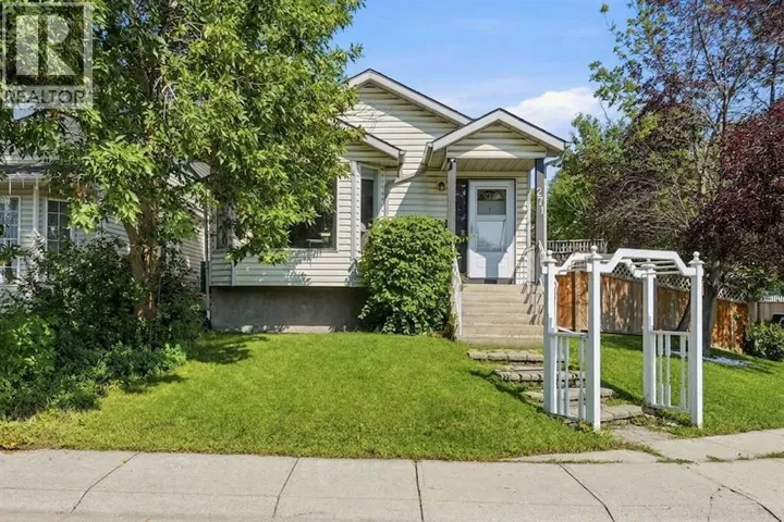 271 Erin Meadow Close SE, Calgary, Alberta T2B3E4