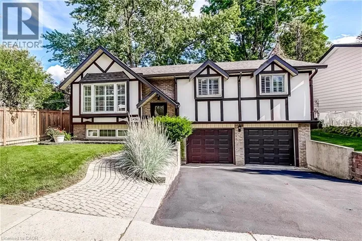 2426 LAMBETH Avenue, Burlington, Ontario L7P3G2