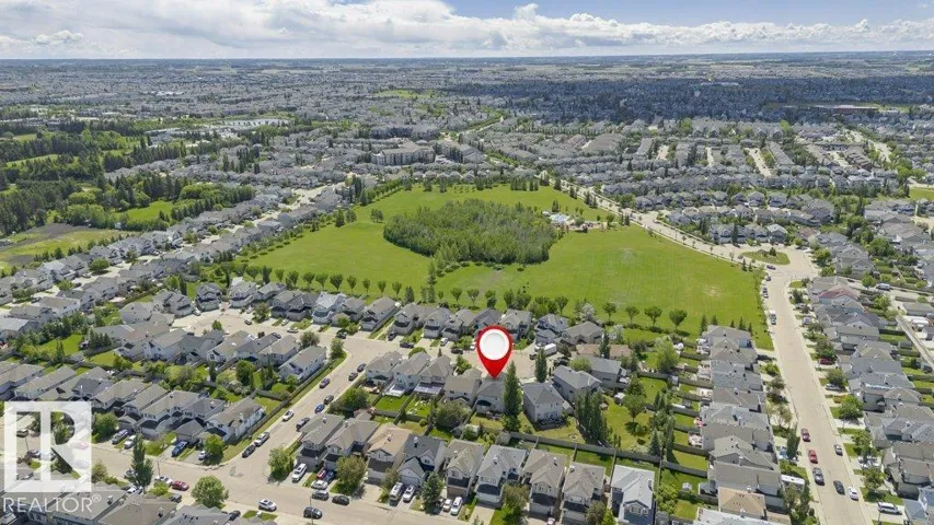 8018 3 AV SW, Edmonton, Alberta T6X1K6