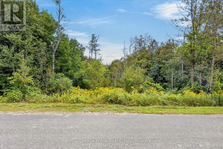 PT LT 6 SEAFORTH CRESCENT, Selwyn, Ontario K9J6X5