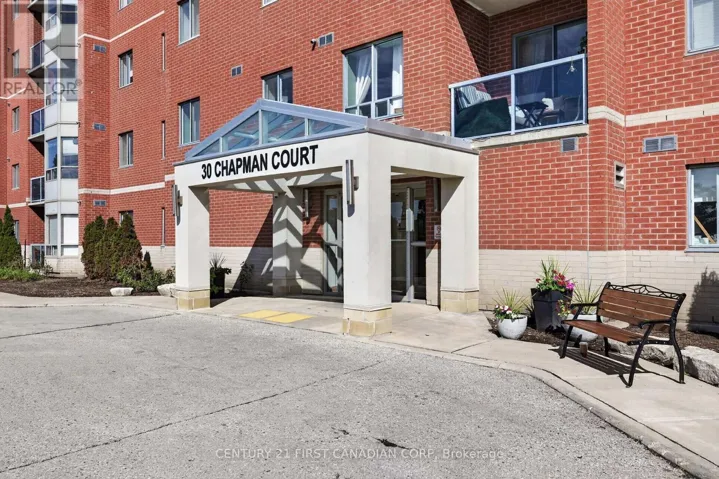 203 - 30 CHAPMAN COURT, London North (North I), Ontario N6G4Y4