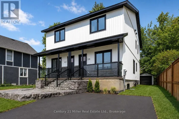 39 VICTORIA STREET, Halton Hills (Georgetown), Ontario L7G3N5
