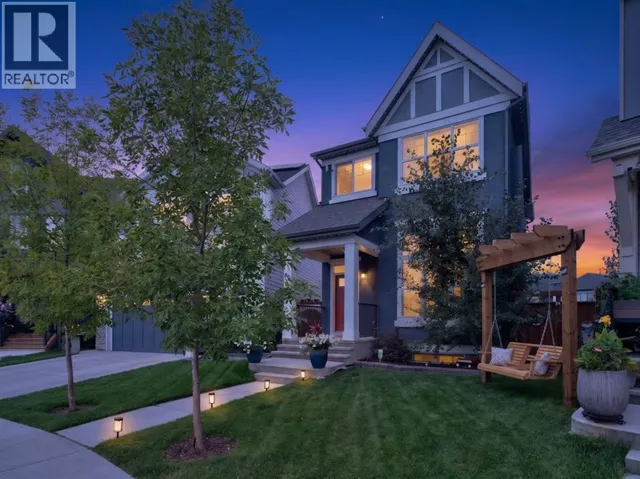 86 Magnolia Square SE, Calgary, Alberta T3M2W4