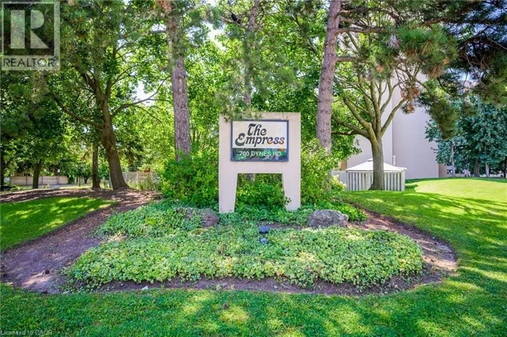 700 DYNES Road Unit# 1210, Burlington, Ontario L7N3M2