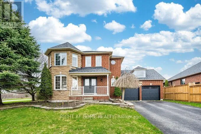 2 CATHERWOOD LANE, Clarington (Newcastle), Ontario L1B1C1