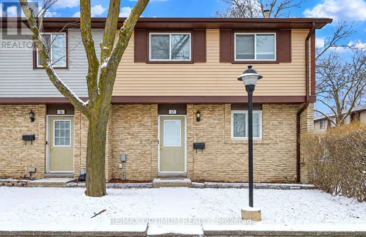 17 - 45 HANSEN ROAD N, Brampton (Madoc), Ontario L6V3C5