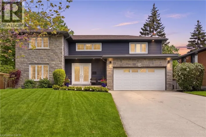 14 LESLIE Drive, Stoney Creek, Ontario L8G2P9
