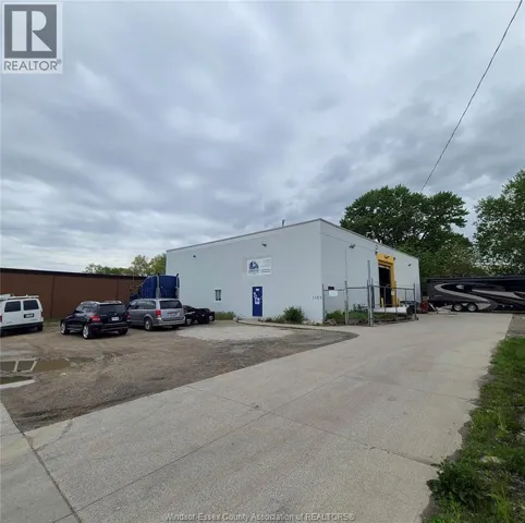 1125 CRAWFORD AVENUE, Windsor, Ontario N9A5A1