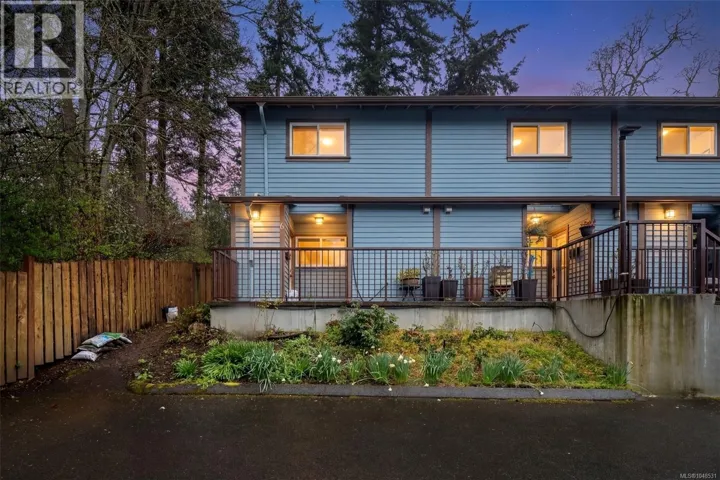 6 1500 Glentana Rd, View Royal, British Columbia V9A7A1