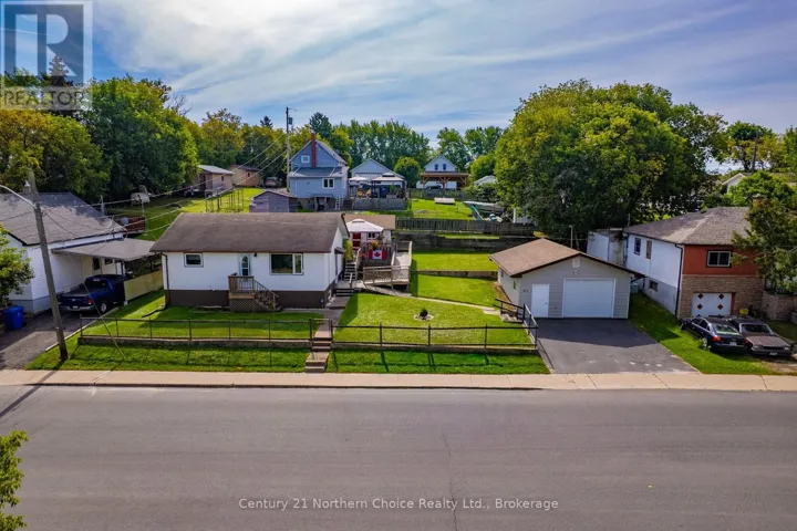 811 FOURTH STREET N, Kenora (North End), Ontario P9N2N6