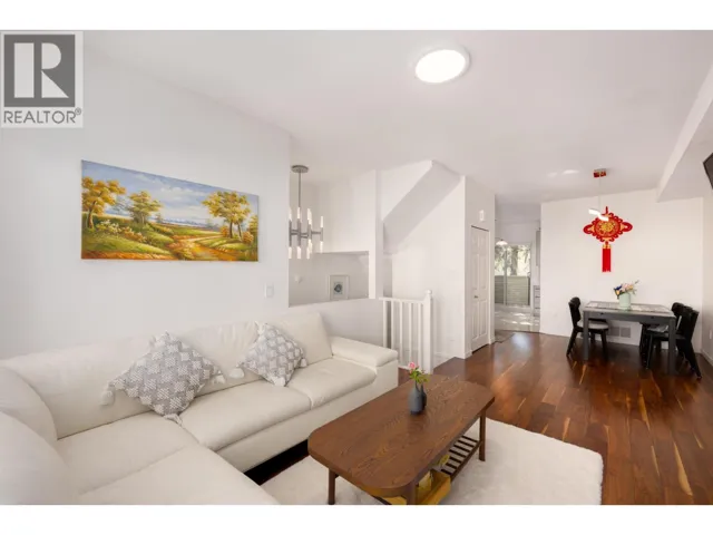 24 6700 RUMBLE STREET, Burnaby, British Columbia V5E4H7