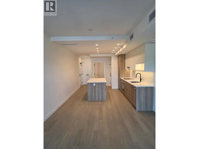 310 8398 OAK STREET, Vancouver, British Columbia V6P0L9