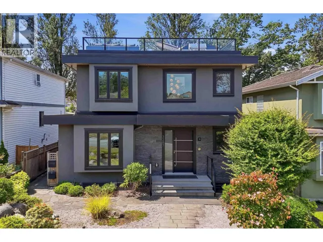 3287 MATAPAN CRESCENT, Vancouver, British Columbia V5M4A9