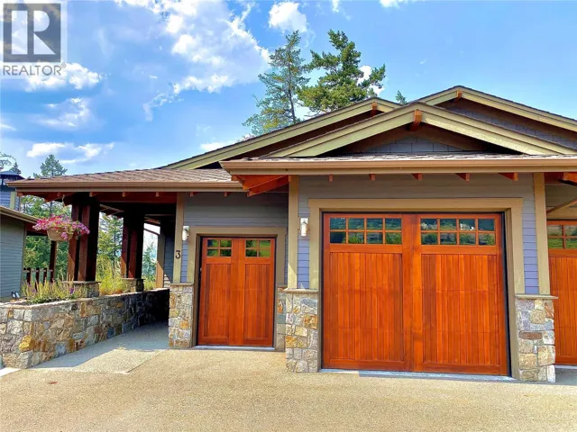 101 Dormie Drive Unit# 3E, Vernon, British Columbia V1H1Y6