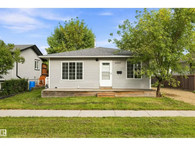 10011 105 ST, Morinville, Alberta T8R1A4
