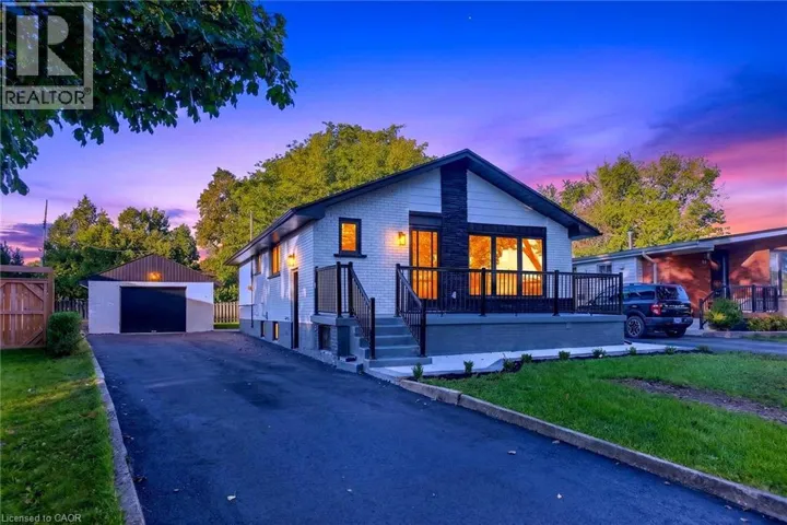 46 BOBOLINK Road, Hamilton, Ontario L9A2P4