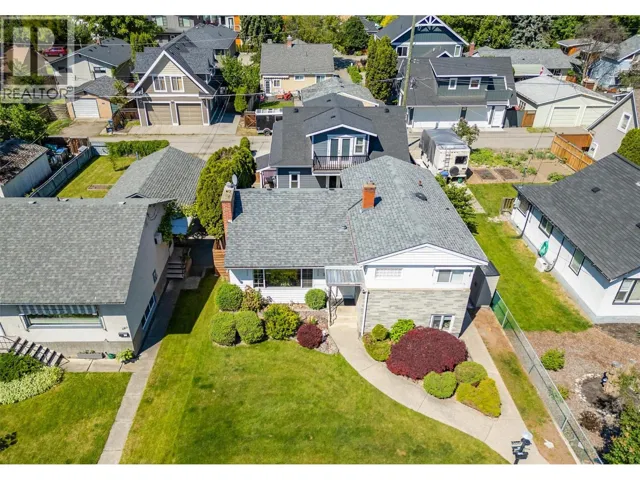 2202 Aberdeen Street, Kelowna, British Columbia V1Y2T4
