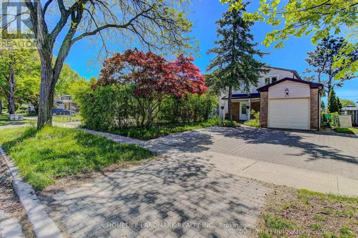 33 KITSILANO CRESCENT, Richmond Hill (North Richvale), Ontario L4C5A4