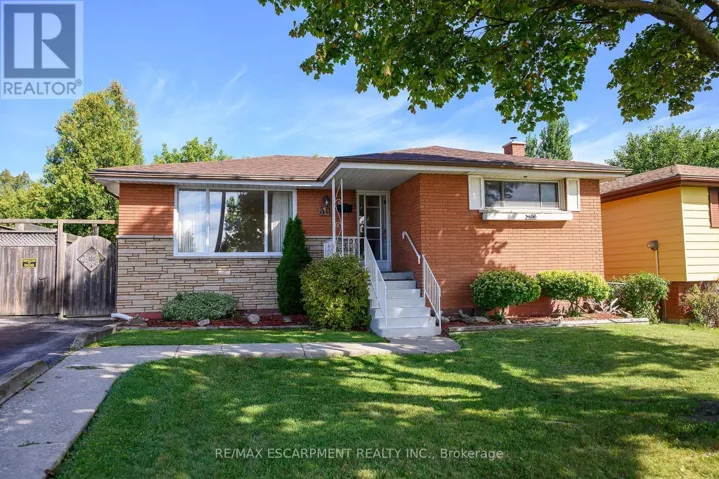 50 BERKO AVENUE, Hamilton (Lawfield), Ontario L8V2R2