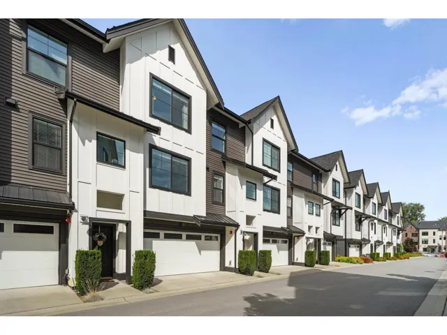 67 7967 197 STREET, Langley, British Columbia V2Y3P1