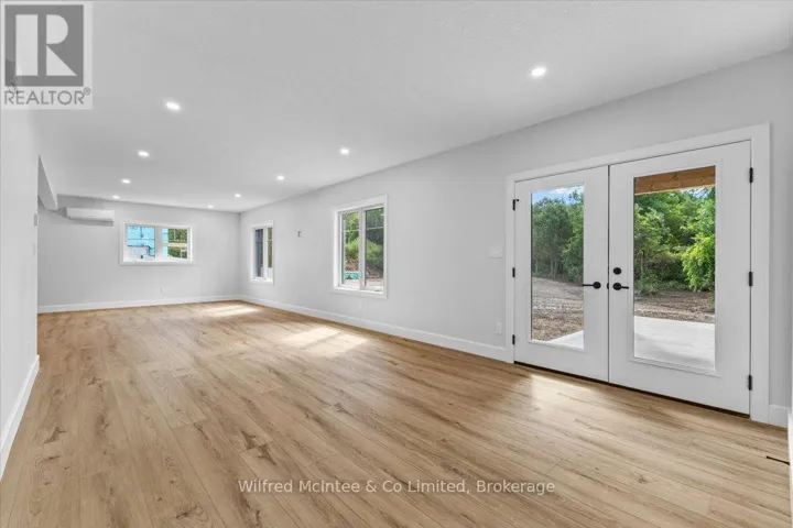 Rec Room - Walk Out to patio