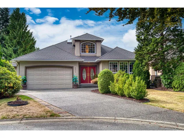 9023 207A STREET, Langley, British Columbia V1M2R2