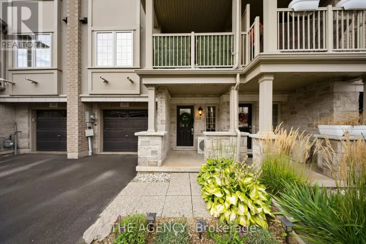 19 - 215 DUNDAS STREET E, Hamilton (Waterdown), Ontario L8B0X1
