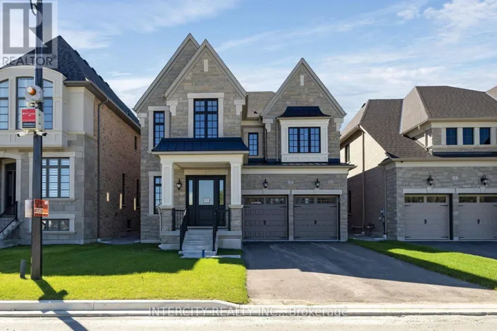 33 GIANVITO CRESCENT, King (King City), Ontario L7B0T2