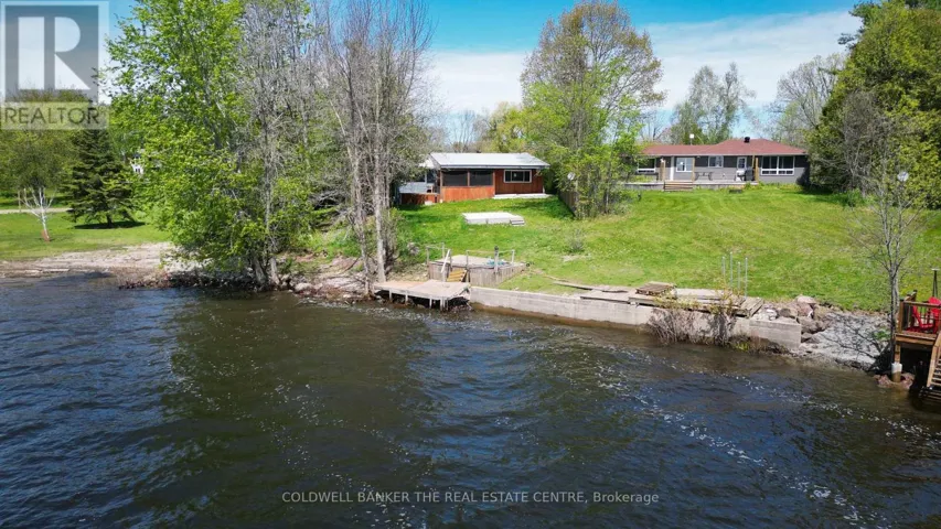 3637 SOUTHWOOD BEACH BOULEVARD, Ramara, Ontario L0K2B0
