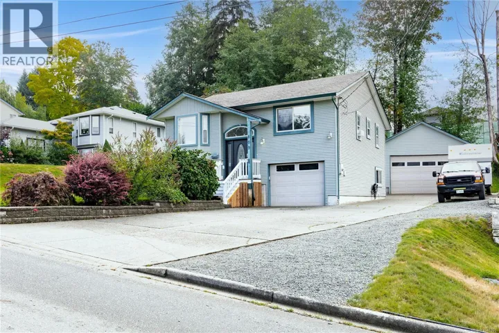 809 Willowcrest Rd, Campbell River, British Columbia V9W5L1
