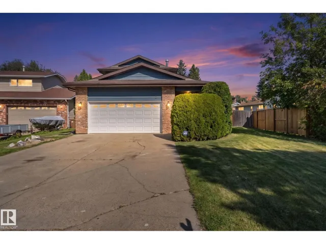 2 LAURISTON PL, St. Albert, Alberta T8N3M8