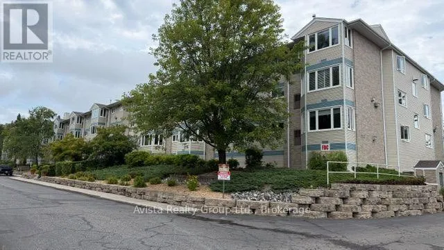 104 - 500 TOLEDO STREET W, Thunder Bay (Shuniah), Ontario P7A8A6