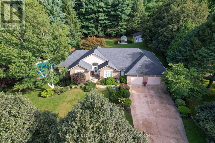 31 ALDER CRESCENT, Pelham (Fenwick), Ontario L0S1C0