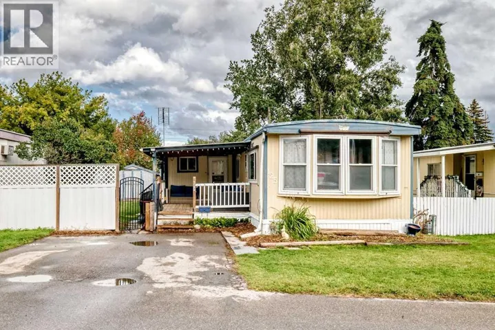 125, 6724 17 Avenue SE, Calgary, Alberta T2A0W5