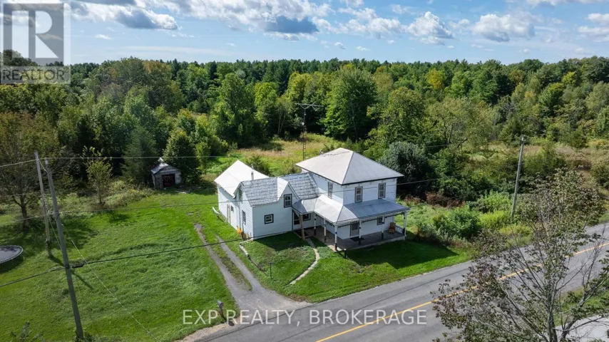 3697 DESERT LAKE ROAD, Frontenac (Frontenac South), Ontario K0H1W0