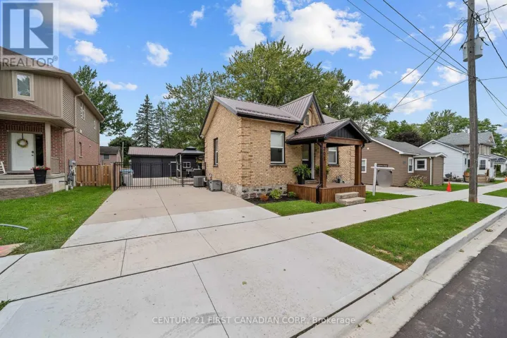 201 WATER STREET, Lucan Biddulph (Lucan), Ontario N0M2J0
