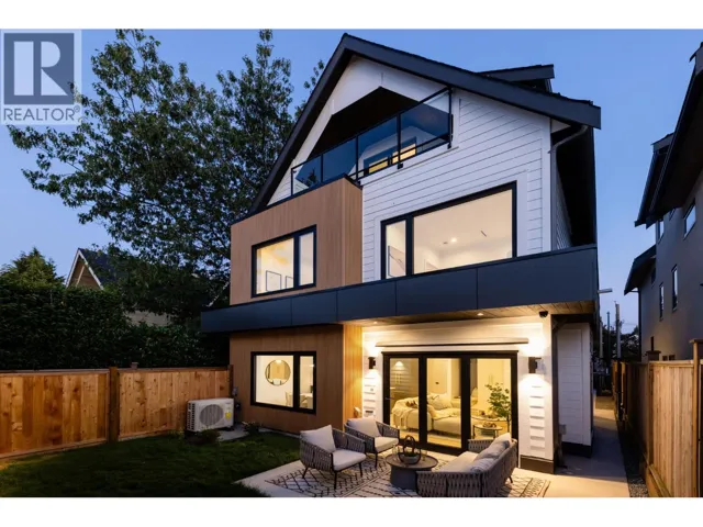 #2 1079 E 14TH AVENUE, Vancouver, British Columbia V5T2P1