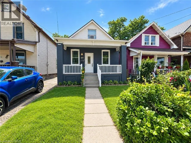40 WHITFIELD Avenue, Hamilton, Ontario L8L4B6