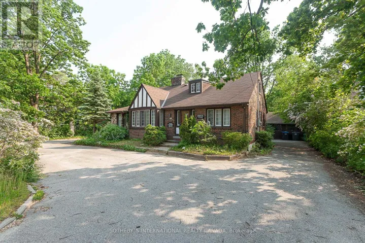 1462 HURONTARIO STREET, Mississauga (Mineola), Ontario L5G3H4