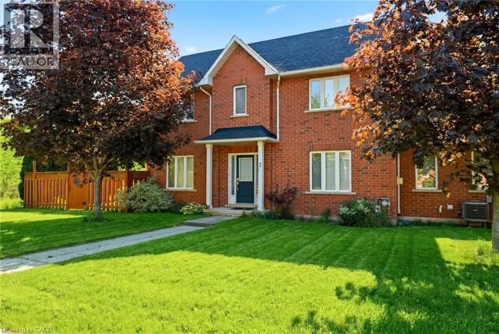 1745 CREEK Way Unit# 7, Burlington, Ontario L7L7E1