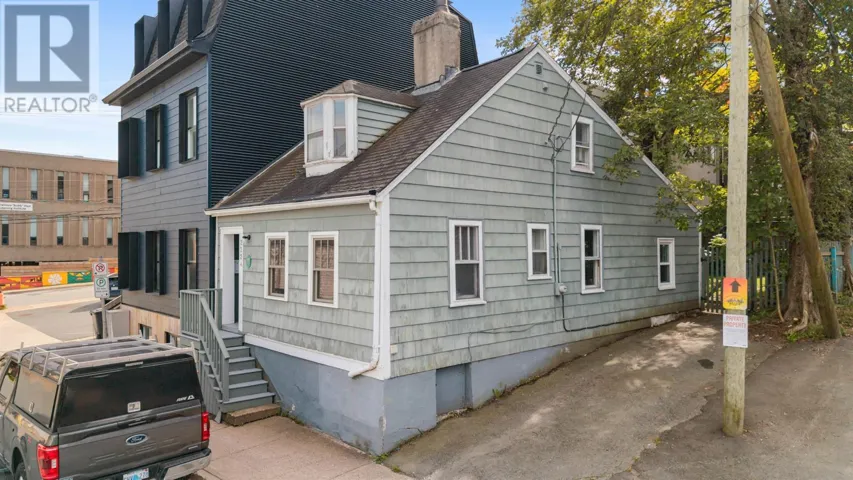 2224 Maitland Street, Halifax Peninsula, Nova Scotia B3K2Z9