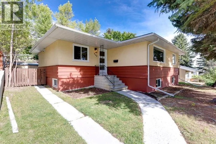 528 40 Avenue NW, Calgary, Alberta T2K0E6