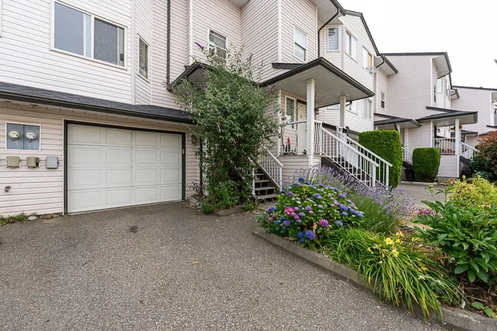 16 5950 VEDDER ROAD, Vedder Crossing, Chilliwack, British Columbia V2R3P2