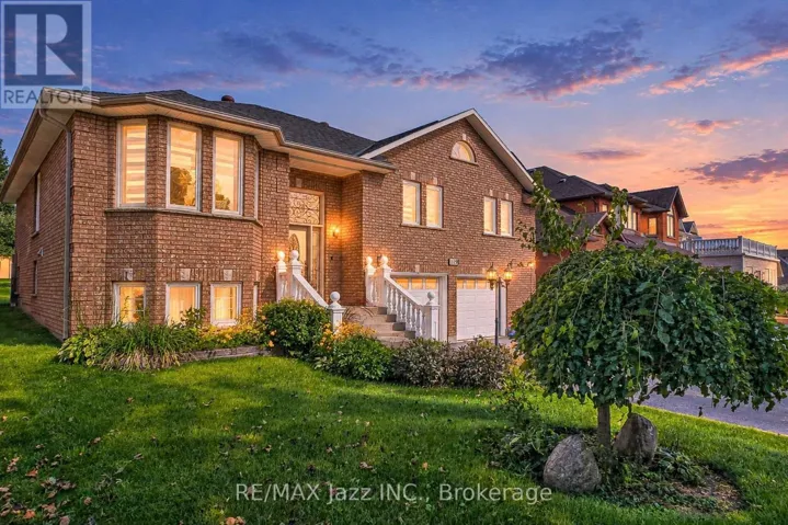119 ELIZABETH STREET, Oshawa (McLaughlin), Ontario L1J8L9