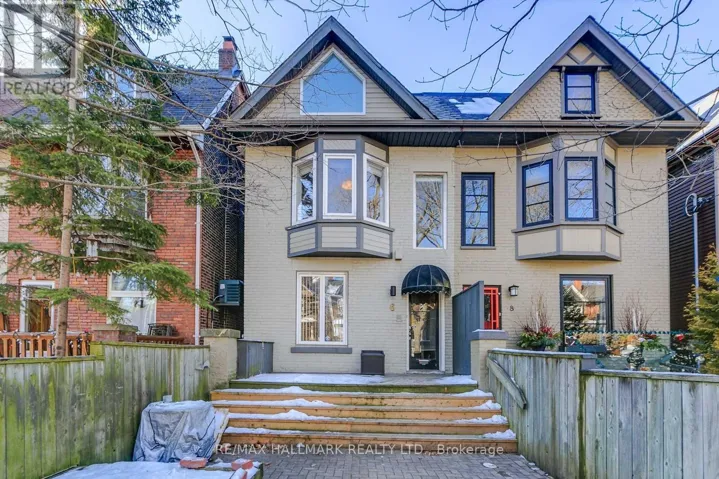 UPPER - 6 PRUST AVENUE, Toronto (South Riverdale), Ontario M4L2M8