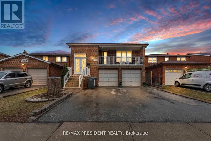 3952 LONGO CIRCLE, Mississauga (Malton), Ontario L4T4C7