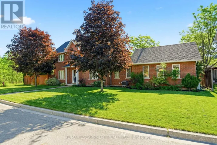 7 - 1745 CREEK WAY, Burlington (Uptown), Ontario L7L7E1