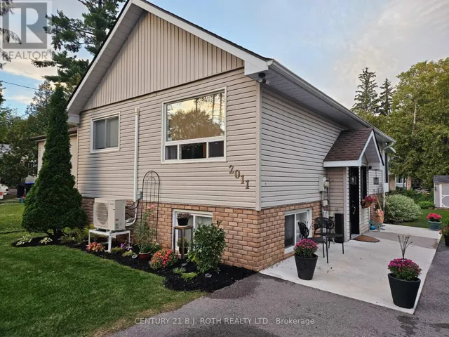 2011 25TH SIDE ROAD, Innisfil (Alcona), Ontario L9S1Z2